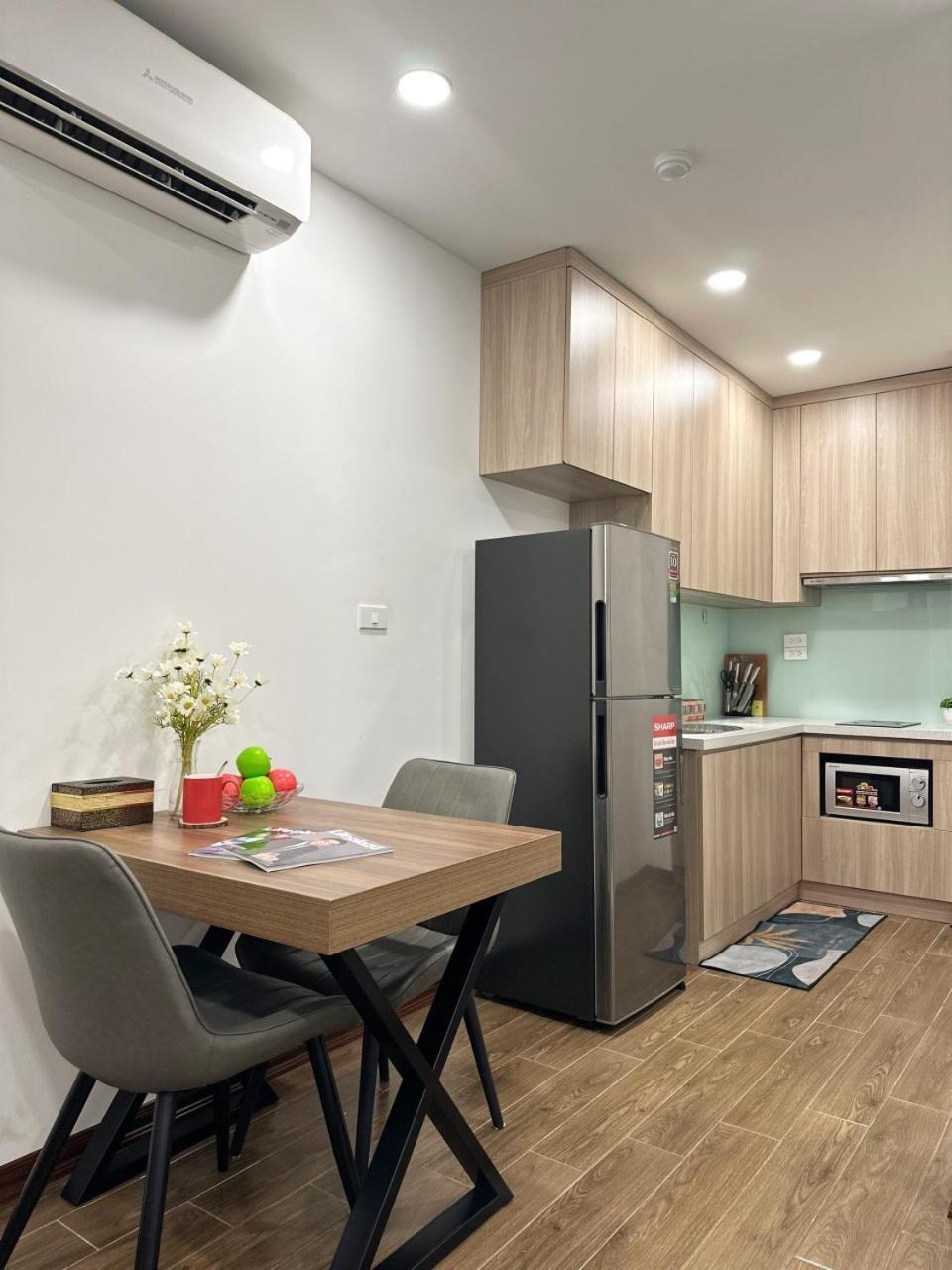 Luxe Paradise Residence Truc Bach Hanoi Exterior photo