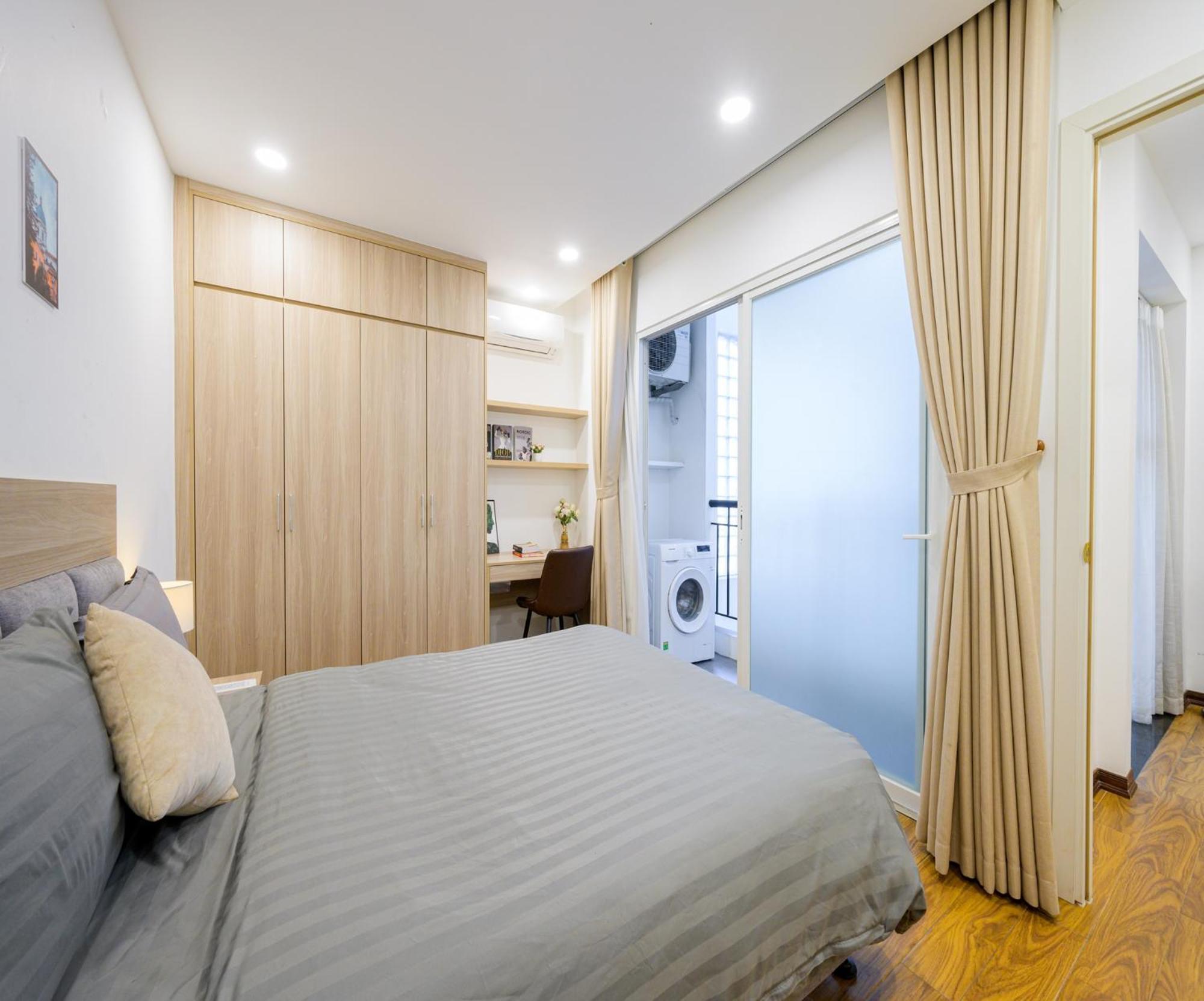 Luxe Paradise Residence Truc Bach Hanoi Exterior photo