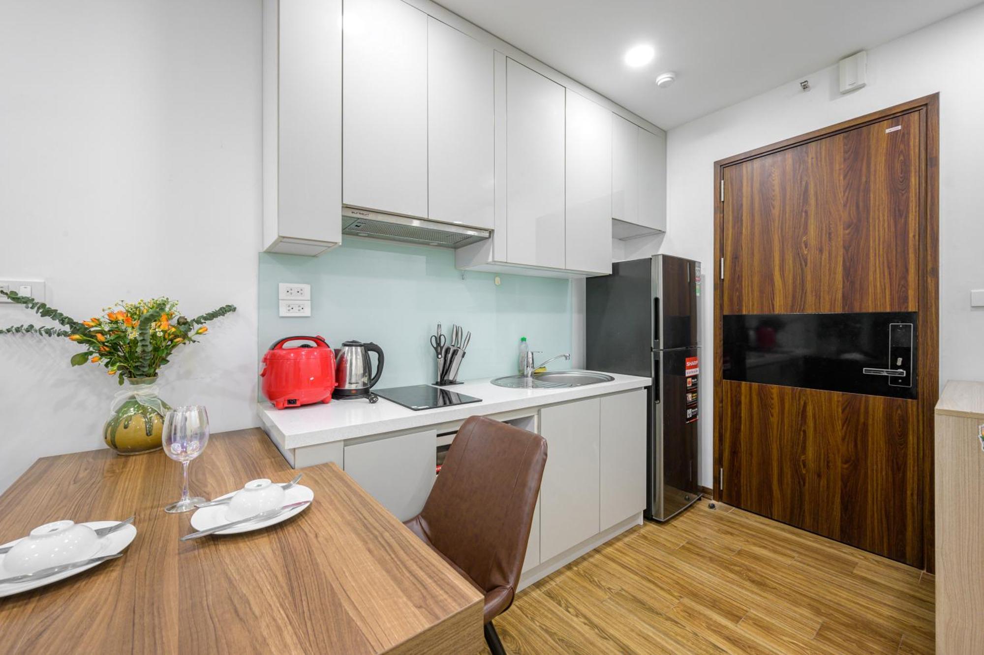 Luxe Paradise Residence Truc Bach Hanoi Exterior photo